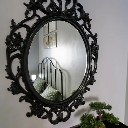 Fenix - Free Private Parking-fast Wi-fi * Нови-Сад